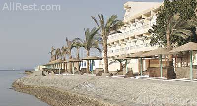 Triton Empire Beach Resort 21
